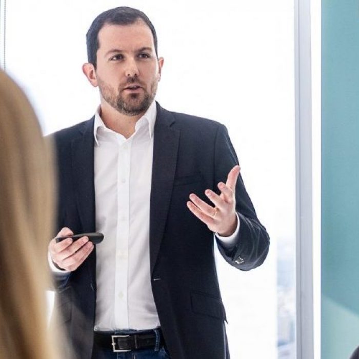 76D6AFB8-7A7E-4461-A809-9238BCE2E52D